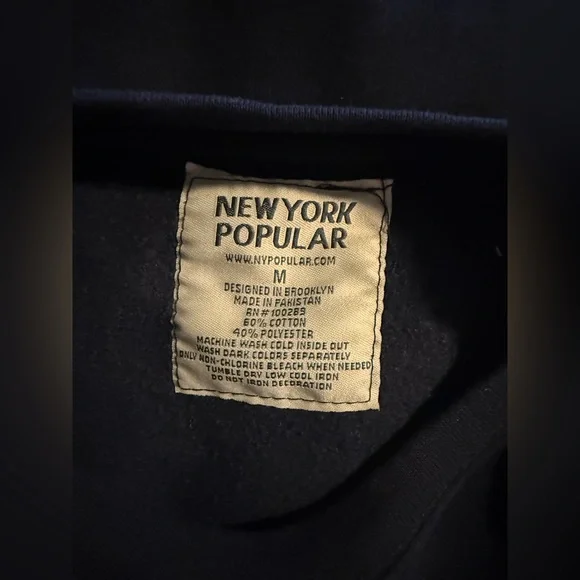 New York Popular Sweatshirt,Women’s Medium Navy Blue with DETROIT on Front Side - Picture 8 of 8